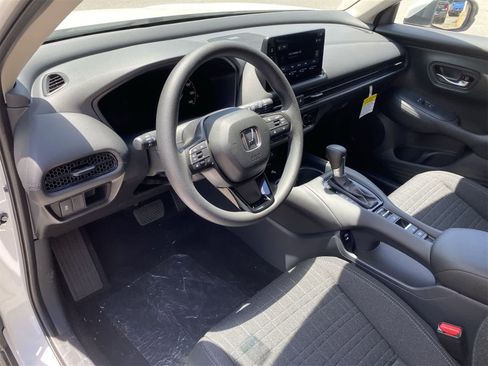 New 2026 Honda HR-V LX image 13