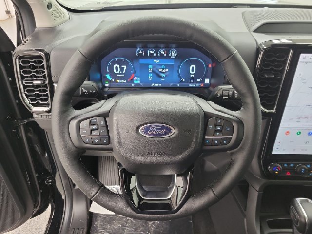 Used 2026 Ford Ranger Lariat w/ FX4 Off-Road Package AWD/4WD image 23