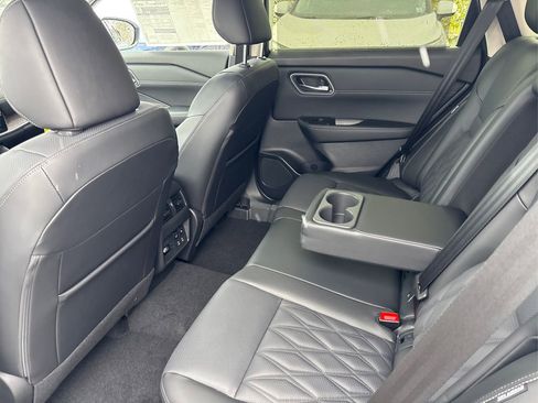 New 2026 Nissan Rogue Platinum w/ Platinum Premium Package image 14