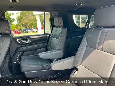 Used 2024 Chevrolet Suburban RST w/ Luxury Package RWD image 24