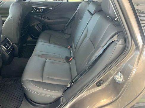 Used 2023 Subaru Outback Limited image 13