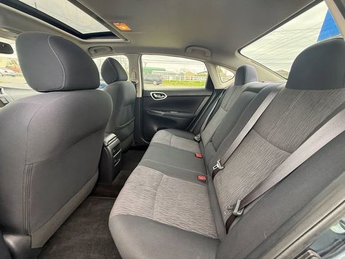 Used 2015 Nissan Sentra SV w/ Style Package image 19