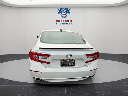 Used 2022 Honda Accord Sport image 5