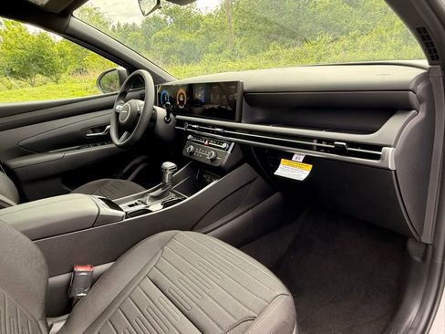 New 2026 Hyundai Santa Cruz SE FWD image 31