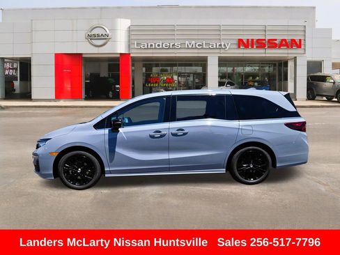 Used 2025 Honda Odyssey Sport-L image 8