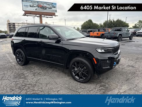 Used 2024 Jeep Grand Cherokee Limited 4xe AWD/4WD image 1