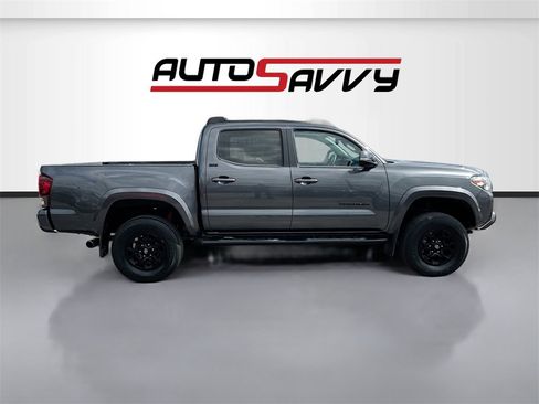 Used 2021 Toyota Tacoma SR5 image 8