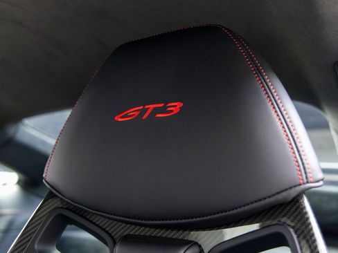 Certified 2024 Porsche 911 GT3 image 32