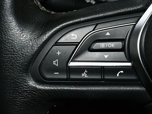 Used 2020 INFINITI Q50 Luxe image 27