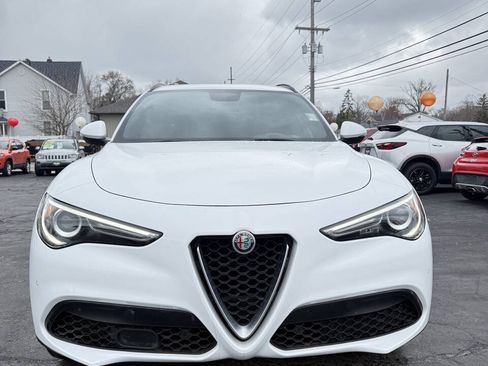 Used 2018 Alfa Romeo Stelvio Ti Sport AWD/4WD image 2