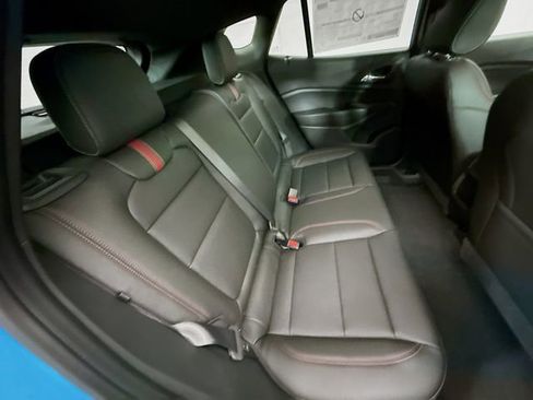 New 2026 Chevrolet Trax RS w/ Sunroof Package image 29