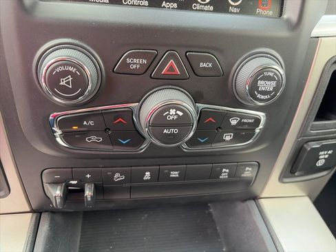 Used 2017 RAM 2500 Big Horn w/ Sport Appearance Group image 15