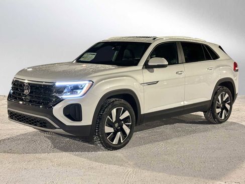 New 2026 Volkswagen Atlas Cross Sport SE image 7
