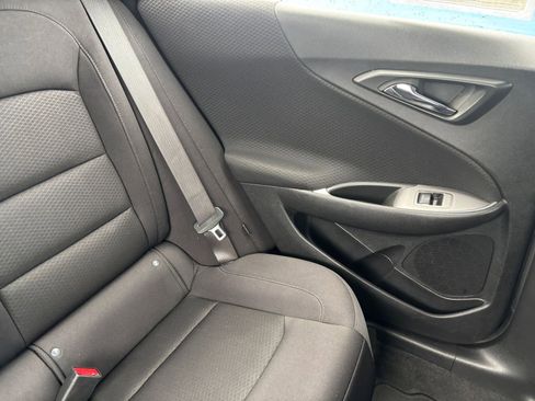 Used 2024 Chevrolet Malibu LT FWD image 38