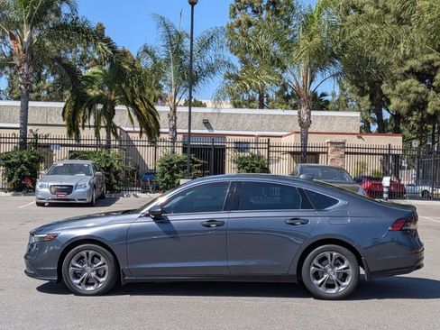 Used 2023 Honda Accord EX-L image 9