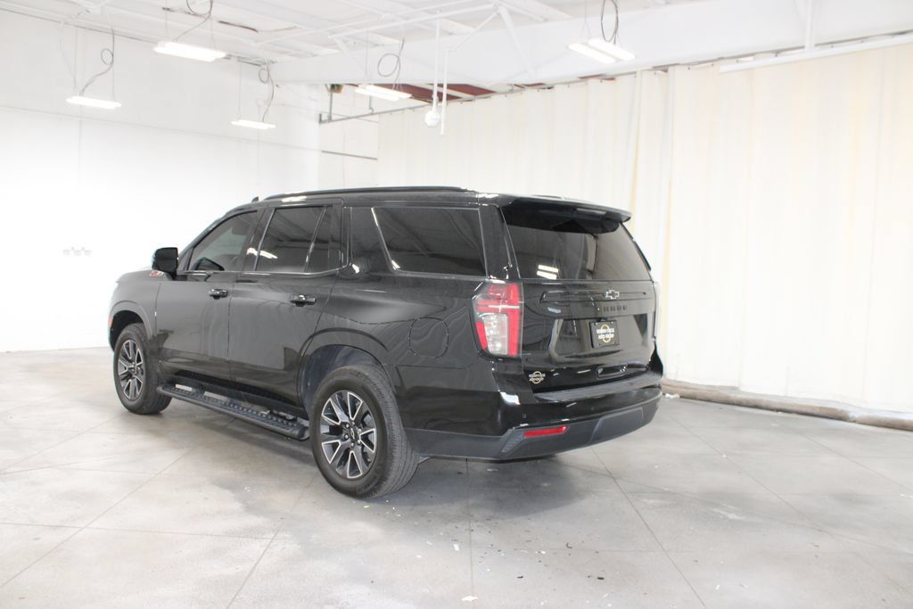 Used 2024 Chevrolet Tahoe Z71 w/ Luxury Package AWD/4WD image 7