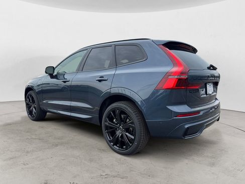 New 2026 Volvo XC60 T8 Ultra w/ Protection Package Premier AWD/4WD image 4