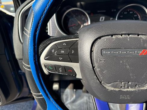 Used 2017 Dodge Charger SXT w/ Plus Group image 18