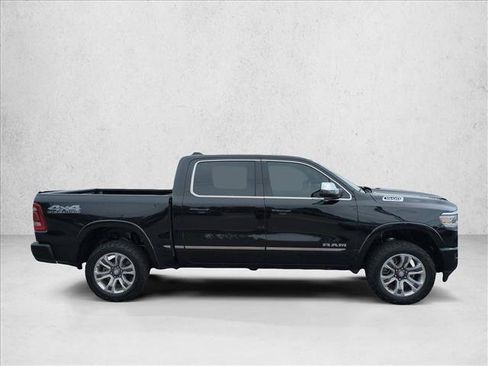 Used 2024 RAM 1500 Limited w/ Off Road Group AWD/4WD image 4