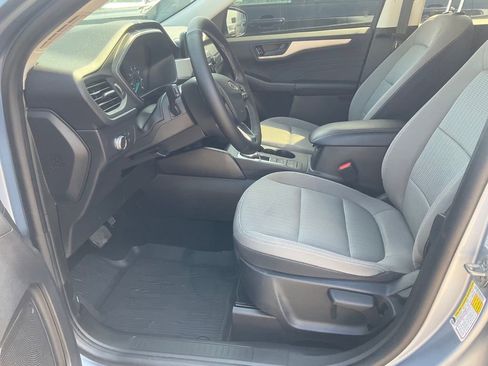 Used 2022 Ford Escape S image 26