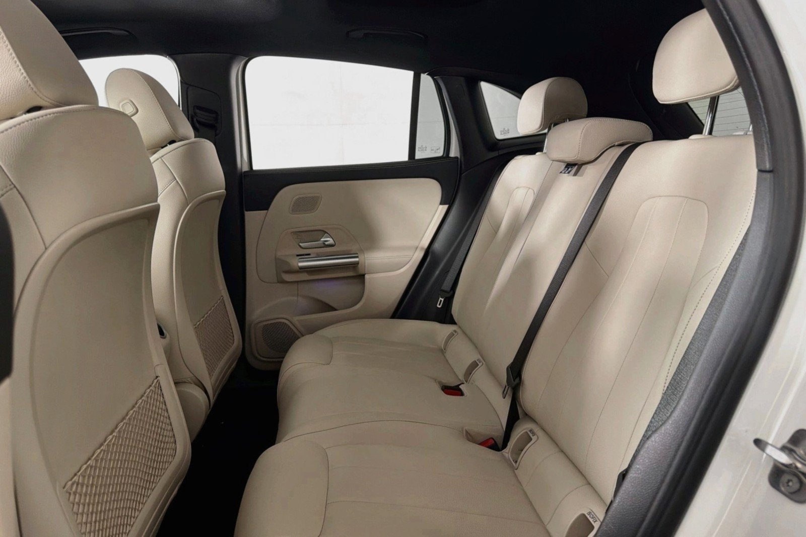 Certified 2026 Mercedes-Benz GLA 250 image 9