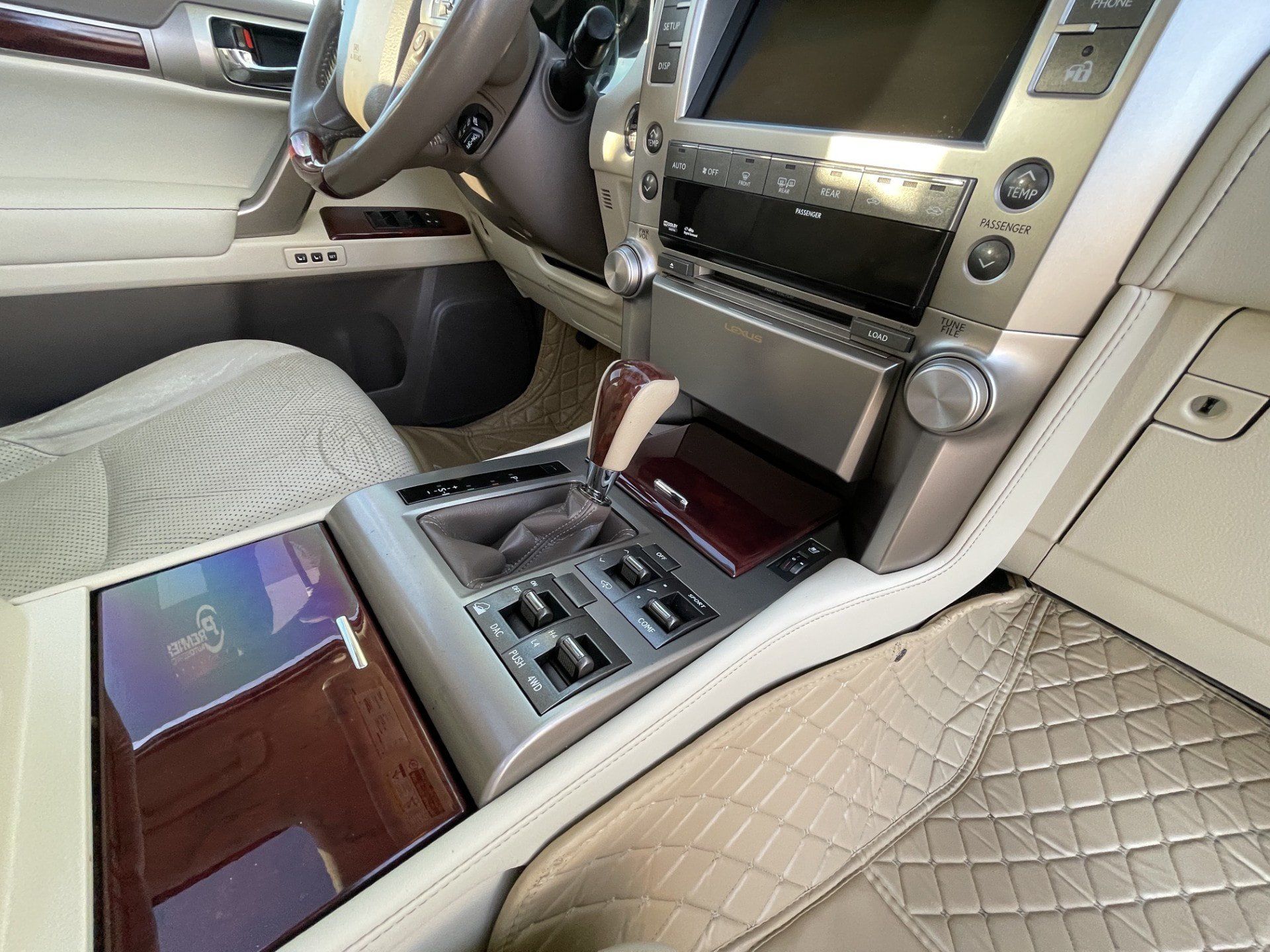 Used 2010 Lexus GX 460 Premium AWD/4WD image 30