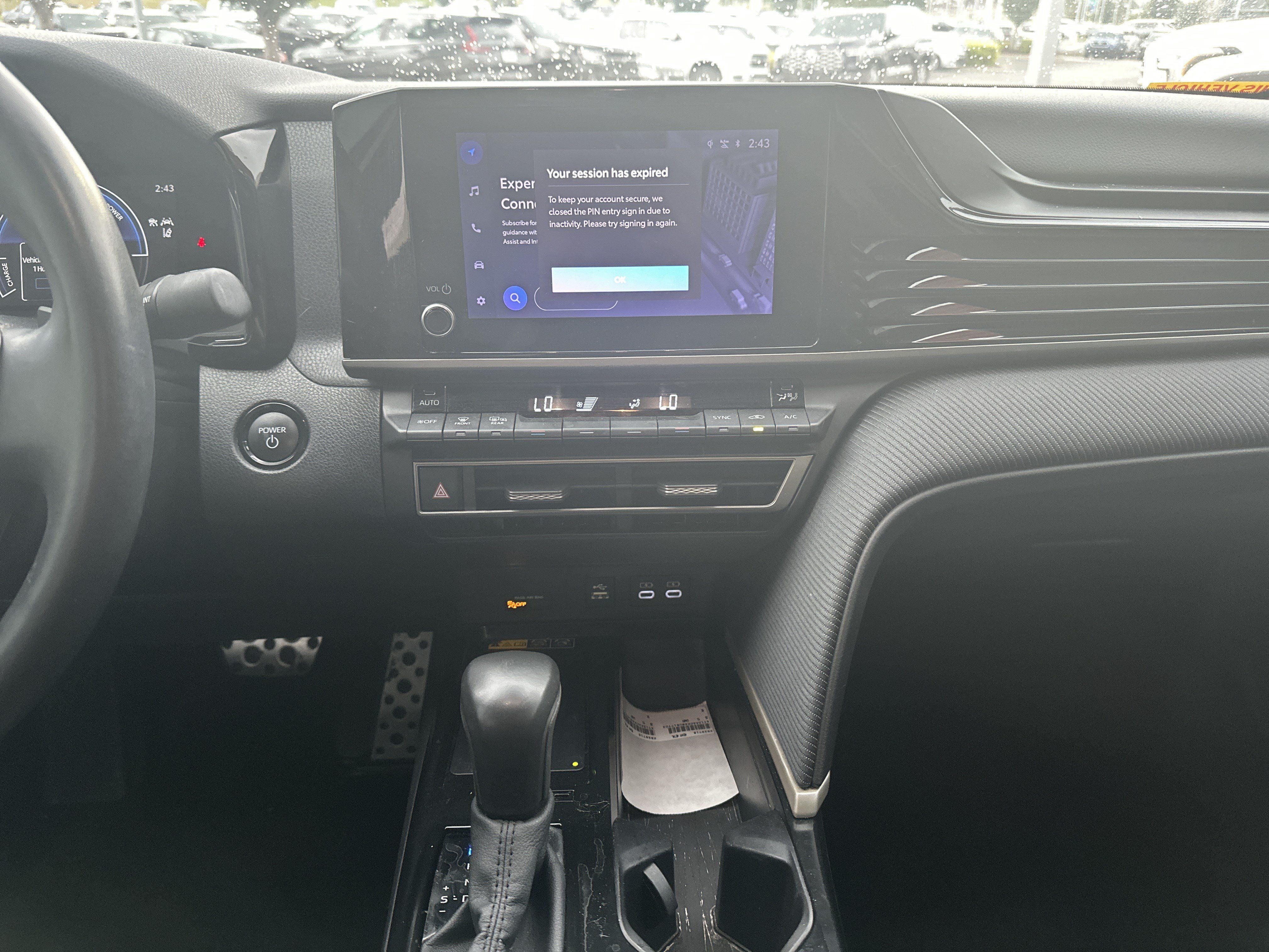 Used 2025 Toyota Camry SE w/ Convenience Package FWD image 21