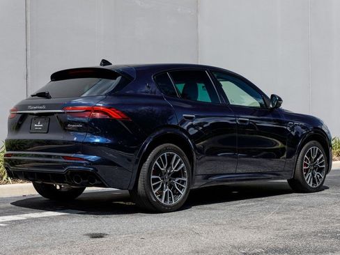 Certified 2023 Maserati Grecale Modena AWD/4WD image 41