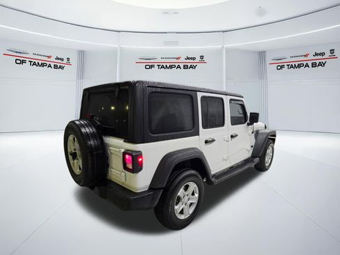 Used 2023 Jeep Wrangler Unlimited Sport AWD/4WD image 6