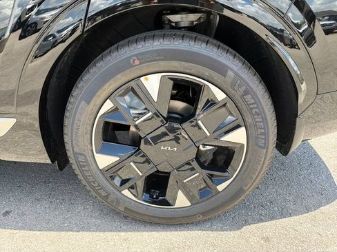 New 2026 Kia Sportage SX FWD image 27