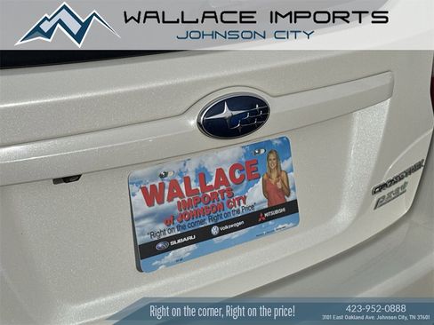 Used 2017 Subaru Crosstrek 2.0i Limited image 10