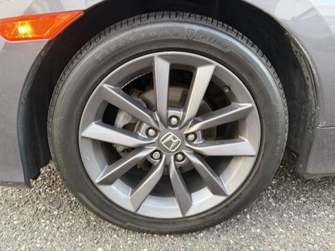 Used 2021 Honda Civic EX-L image 10