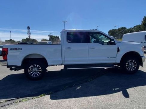 Used 2022 Ford F250 Lariat w/ Lariat Value Package AWD/4WD image 9