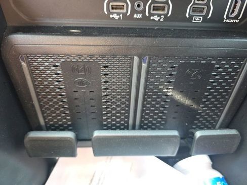 Used 2025 RAM 1500 Laramie w/ Night Edition AWD/4WD image 27