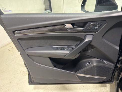 Used 2024 Audi SQ5 Prestige image 15