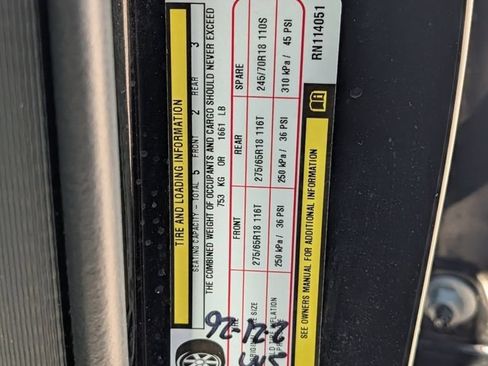 Used 2024 RAM 1500 Laramie AWD/4WD image 56