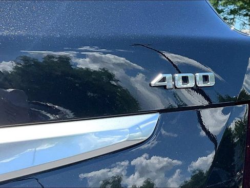 Certified 2023 Cadillac XT5 Premium Luxury w/ Technology Package AWD/4WD image 24