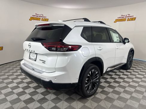 New 2026 Nissan Rogue Platinum w/ Platinum Premium Package image 6