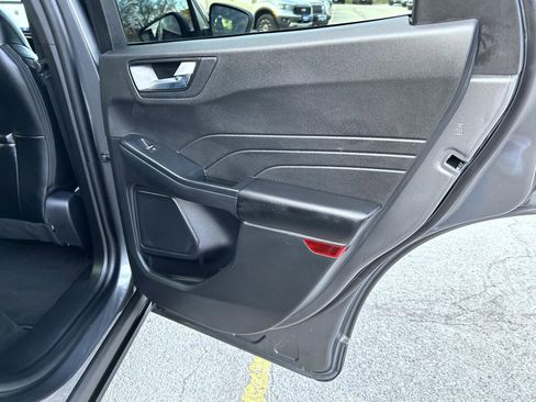 Used 2025 Ford Escape ST-Line w/ Equipment Group 301A image 17