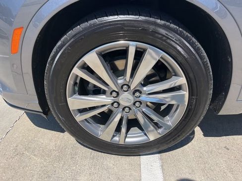 Used 2022 Cadillac XT6 Premium Luxury w/ Technology Package FWD image 45