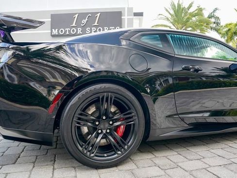 Used 2018 Chevrolet Camaro ZL1 RWD image 30