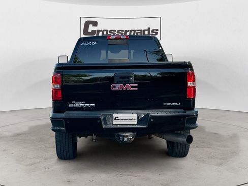 Used 2016 GMC Sierra 2500 Denali w/ Duramax Plus Package AWD/4WD image 4