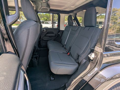 Used 2024 Jeep Wrangler Sahara w/ Safety Group AWD/4WD image 12