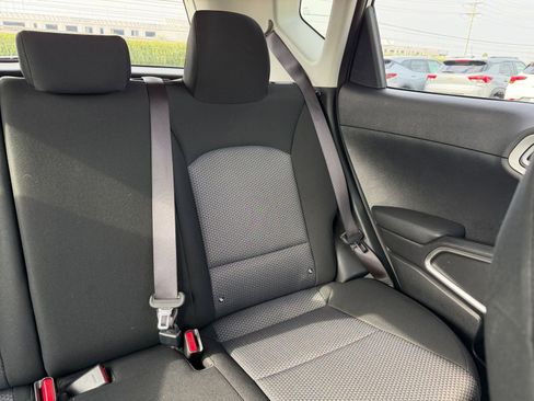Used 2025 Kia Soul LX w/ LX Technology Package image 35