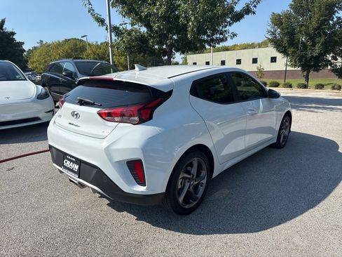 Used 2020 Hyundai Veloster 2.0 image 3