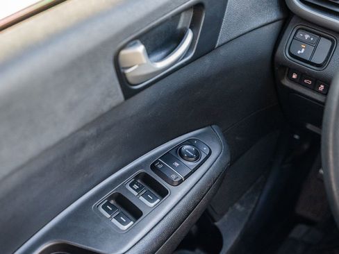 Used 2018 Kia Optima LX image 24