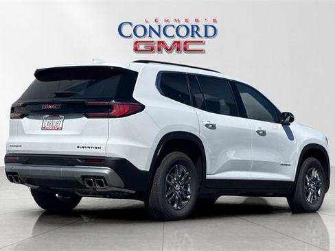 Used 2025 GMC Acadia Elevation image 4