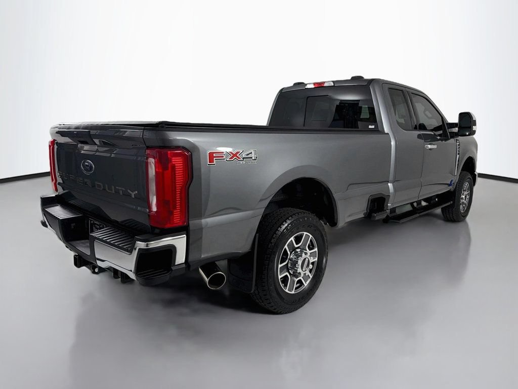 Used 2025 Ford F250 XLT w/ FX4 Off-Road Package AWD/4WD image 7