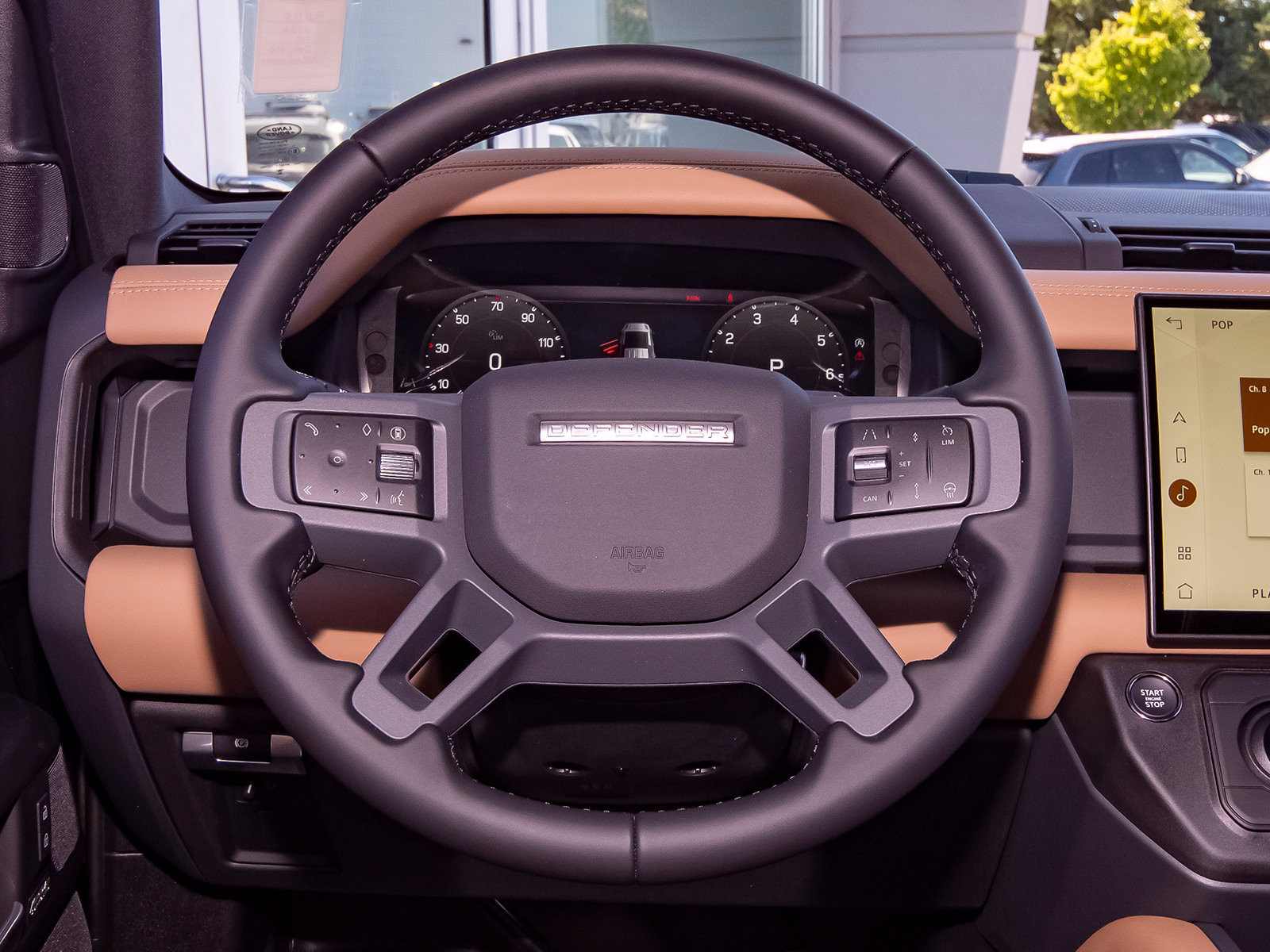 New 2026 Land Rover Defender 110 X-Dynamic SE AWD/4WD image 13