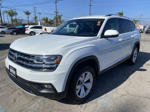 Used 2019 Volkswagen Atlas SE w/ Towing Package AWD/4WD image 2